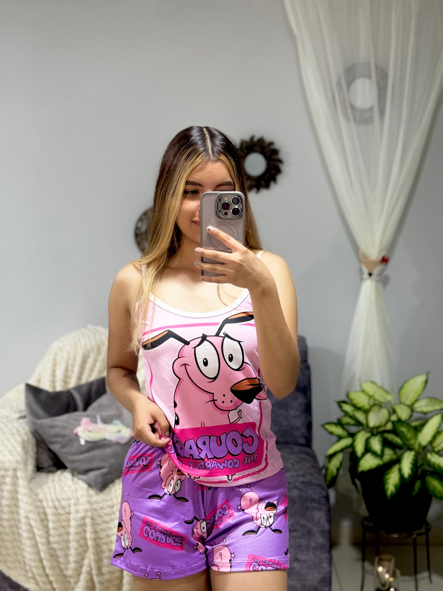 Conjunto Venus "Coraje el perro cobarde"